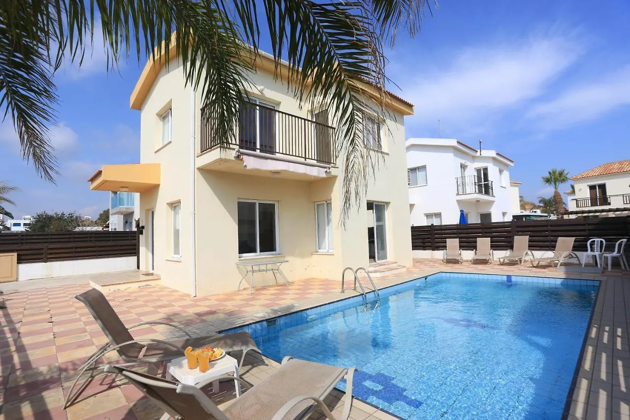 Seabreeze Villas By Trulycyprus Ayia Napa